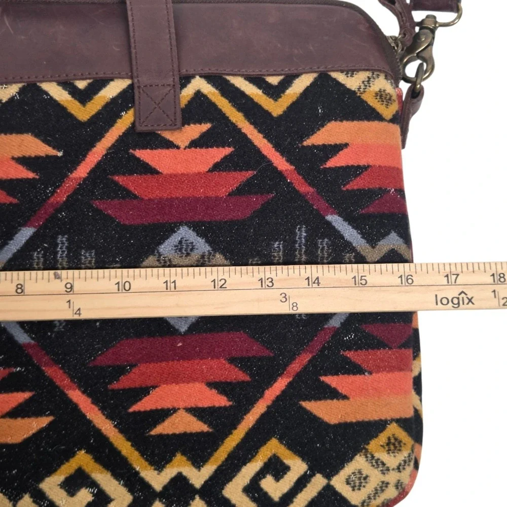 Pendleton Aztec Coyote Butte Wool Leather Laptop Bag Red Black 16